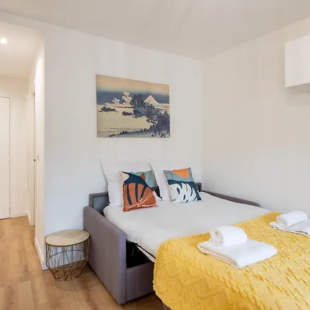 Apartment Amazing - Location Near The Metro, Modern Amenities And Style