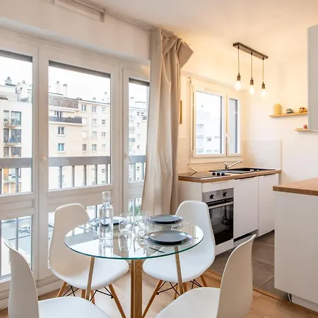 Amazing - Location Near The Metro, Modern Amenities And Style * Paris