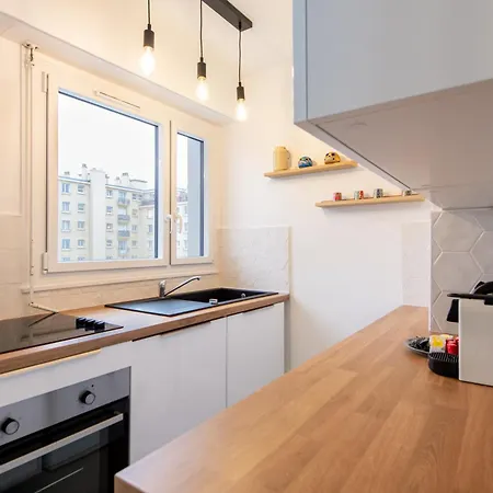 Appartement Amazing - Location Near The Metro, Modern Amenities And Style Paris