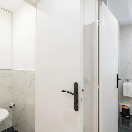 Appartement Amazing - Location Near The Metro, Modern Amenities And Style Paris